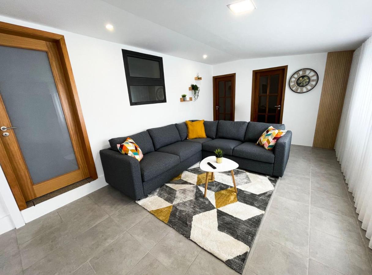 House 9 Guimaraes Βίλα Εξωτερικό φωτογραφία