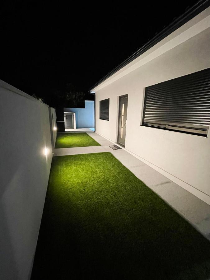 House 9 Guimaraes Βίλα Εξωτερικό φωτογραφία